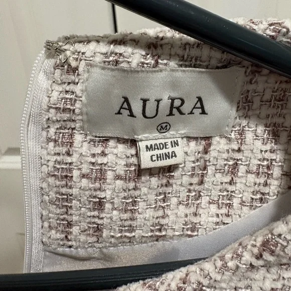 Aura Tweed Long Sleeve Sheath Dress with Ruffle Detail – Size M - Picture 3 of 7